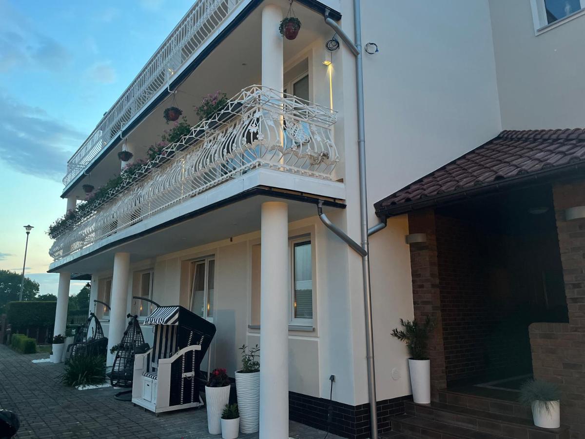 Villa Marlena Устроне Морске Екстериор снимка