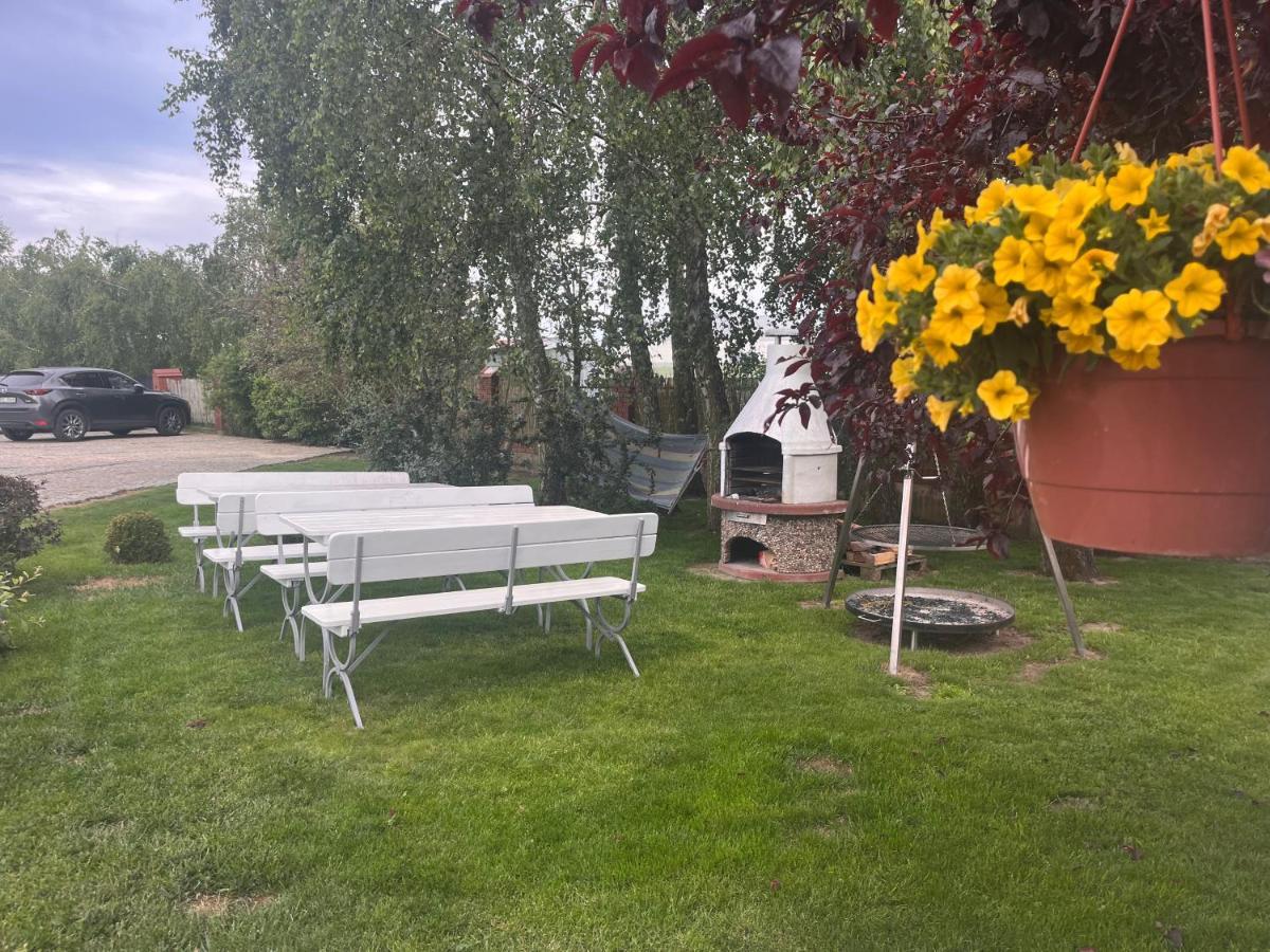Villa Marlena Устроне Морске Екстериор снимка